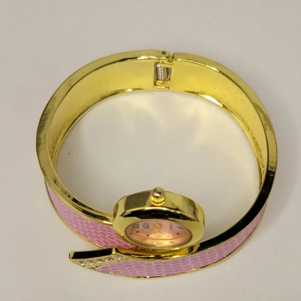 USS Women's Watch